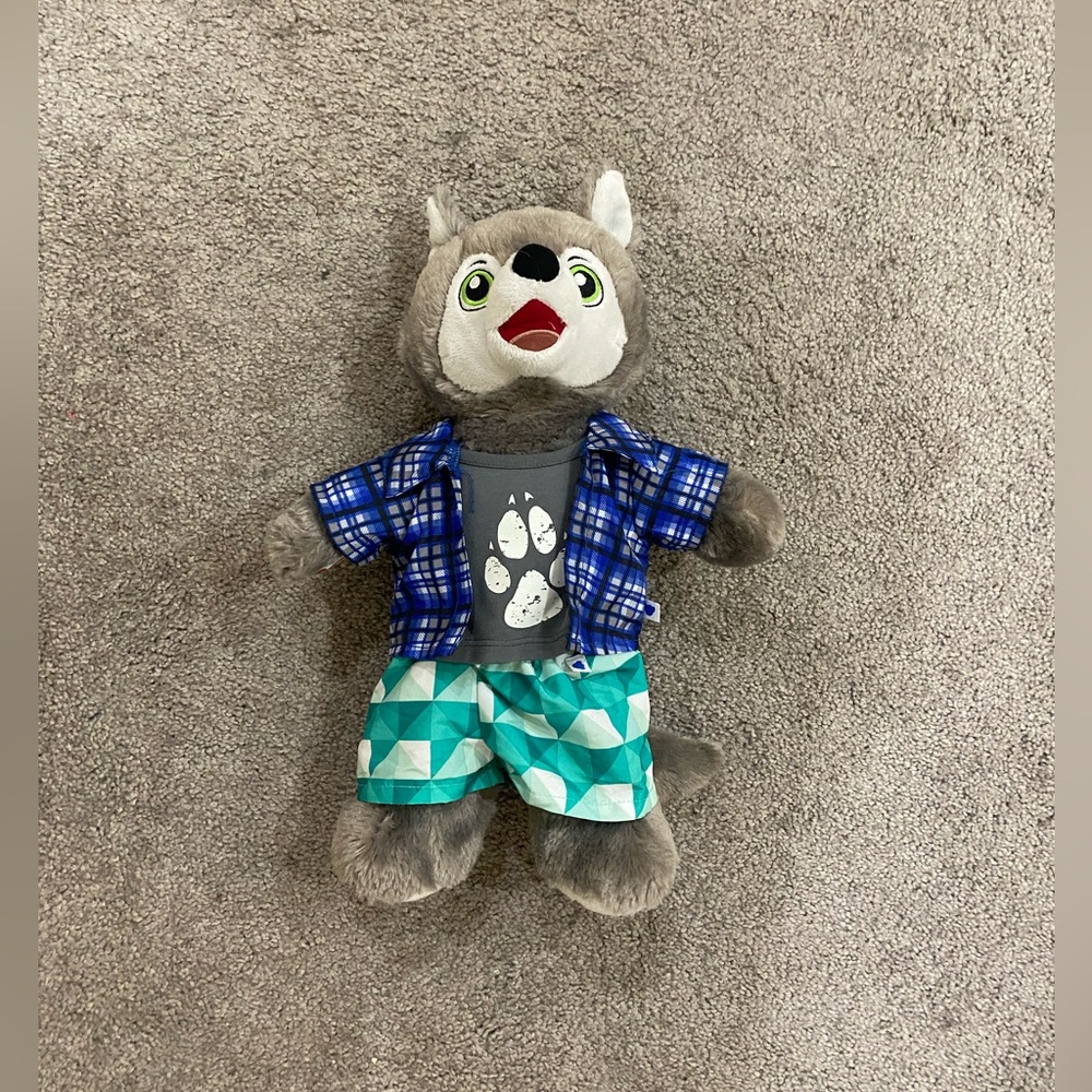 Build a Bear Wiley The Wolf Plush Bundle